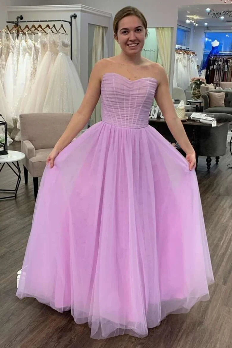 Vestido de fiesta fruncido sin tirantes y corte A